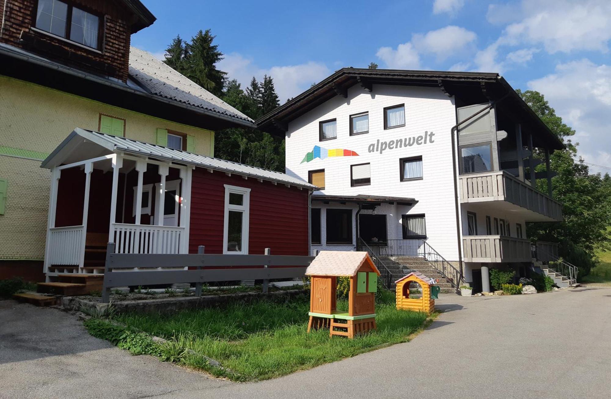 App 1 - Farbennest Mit Fruehstueck Teekueche, Sommerbergbahnen Inkl Таннхайм Экстерьер фото